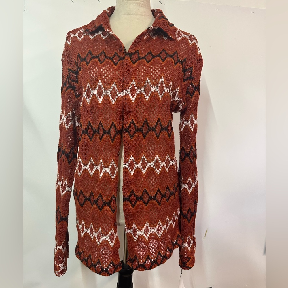 Boohoo Rust and Black Patterned Button Down Shirt